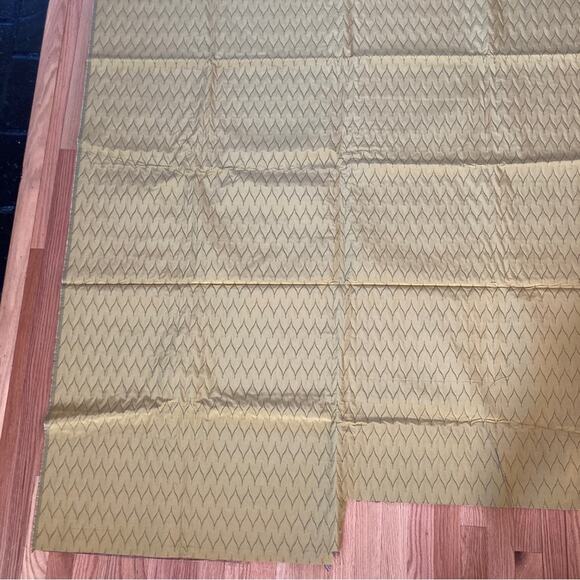 Donghia Onde Matelasse Fabric Green 2.5 Yards - Picture 6 of 12